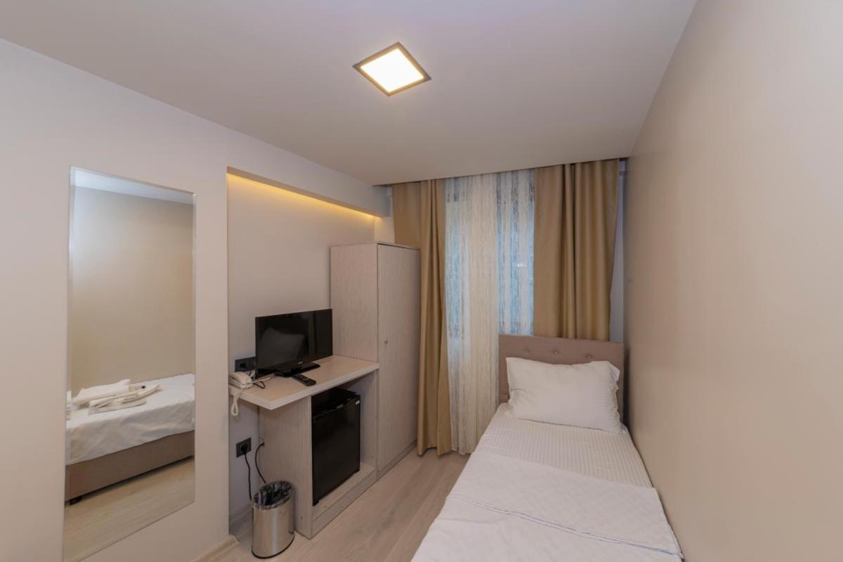 Grand Ahi Hotel Istanbul Exteriör bild